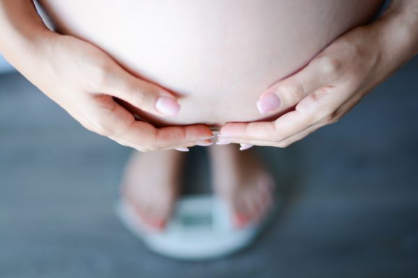 como influye el peso en fertilidad y embarazo
